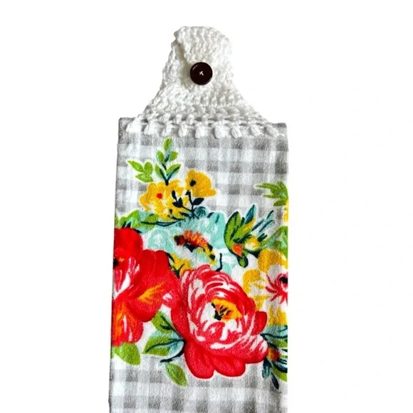 Hand Crafted Floral Red Hanging Kitchen Hand Towel Crochet Top - Picture 5 of 7
